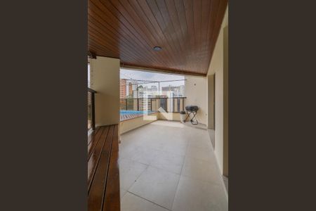 Apartamento à venda com 200m², 4 quartos e 3 vagasVaranda