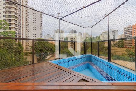 Apartamento à venda com 200m², 4 quartos e 3 vagasVaranda