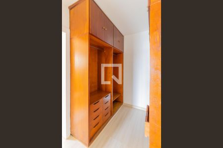 Apartamento à venda com 200m², 4 quartos e 3 vagassuite 1 (closet)