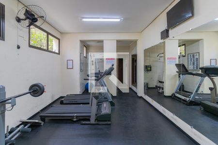 Apartamento à venda com 200m², 4 quartos e 3 vagasÁrea comum - Academia