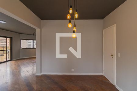 Apartamento à venda com 200m², 4 quartos e 3 vagasSala