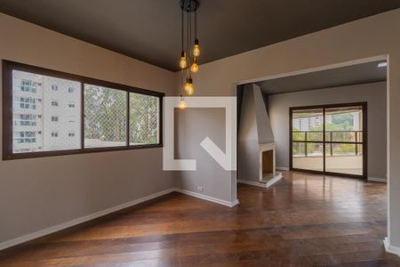 Apartamento à venda com 200m², 4 quartos e 3 vagasSala