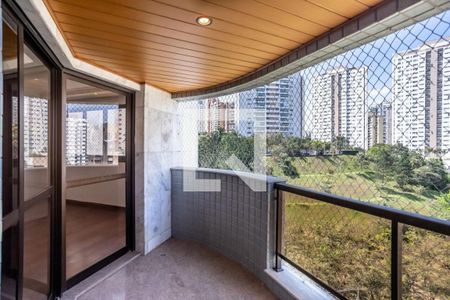 Apartamento à venda com 150m², 4 quartos e 3 vagas