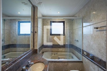 Apartamento à venda com 150m², 4 quartos e 3 vagas