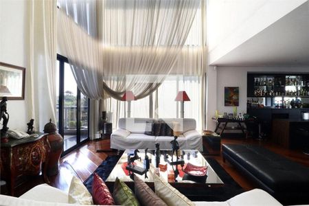 Apartamento à venda com 4 quartos, 505m² em Cerqueira César, São Paulo