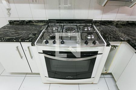 Casa de condomínio à venda com 95m², 2 quartos e 1 vaga Casa de condomínio à venda com 95m², 2 quartos e 1 vagaCozinha - Fogão