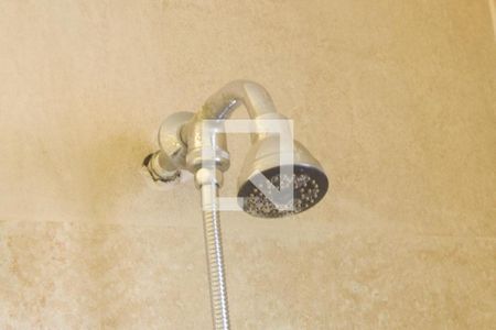 Casa à venda com 317m², 4 quartos e 4 vagas Casa à venda com 317m², 4 quartos e 4 vagasChuveiro