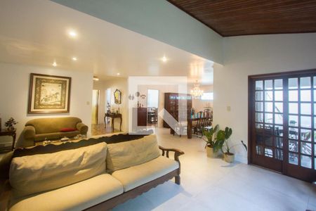 Sala de casa à venda com 4 quartos, 317m² em Granja Julieta, São Paulo