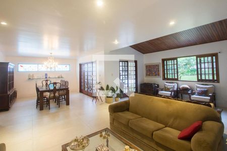Sala de casa à venda com 4 quartos, 317m² em Granja Julieta, São Paulo