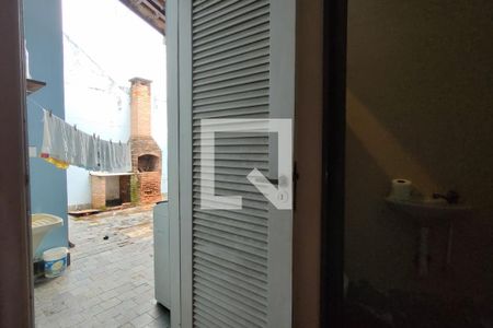 Casa de condomínio à venda com 360m², 3 quartos e 2 vagas Casa de condomínio à venda com 360m², 3 quartos e 2 vagasQuarto de Serviço