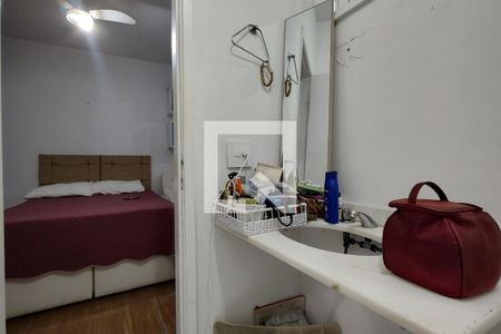 Casa de condomínio à venda com 360m², 3 quartos e 2 vagas Casa de condomínio à venda com 360m², 3 quartos e 2 vagasBanheiro da Suíte