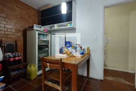 Casa de condomínio à venda com 360m², 3 quartos e 2 vagas Casa de condomínio à venda com 360m², 3 quartos e 2 vagasCozinha
