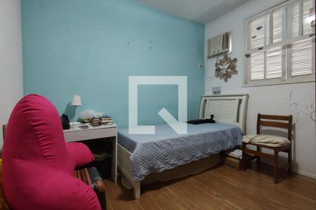 Casa de condomínio à venda com 360m², 3 quartos e 2 vagas Casa de condomínio à venda com 360m², 3 quartos e 2 vagasQuarto 3