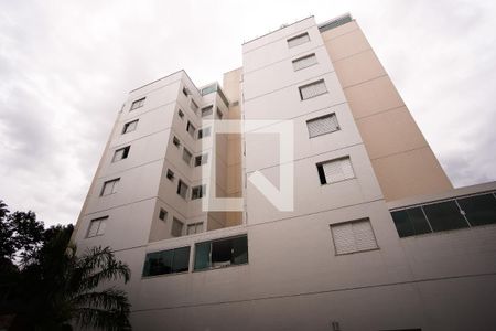 Apartamento para alugar com 120m², 3 quartos e 2 vagasFachada