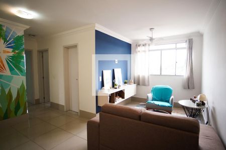 Sala de apartamento para alugar com 3 quartos, 120m² em Indaiá, Belo Horizonte