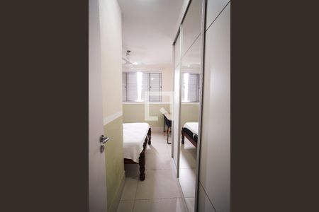 Quarto 1 de apartamento para alugar com 3 quartos, 120m² em Indaiá, Belo Horizonte