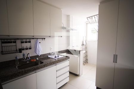 Apartamento para alugar com 120m², 3 quartos e 2 vagasCozinha