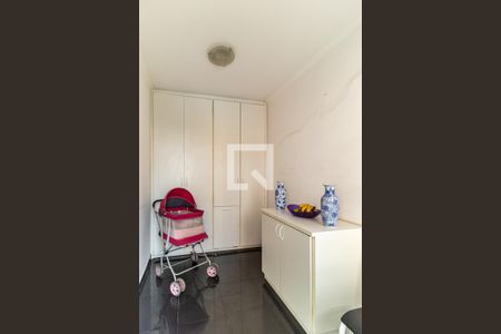 Apartamento à venda com 100m², 2 quartos e sem vagaQuarto de Serviço