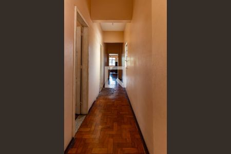 Apartamento à venda com 130m², 3 quartos e sem vaga Apartamento à venda com 130m², 3 quartos e sem vagaCorredor