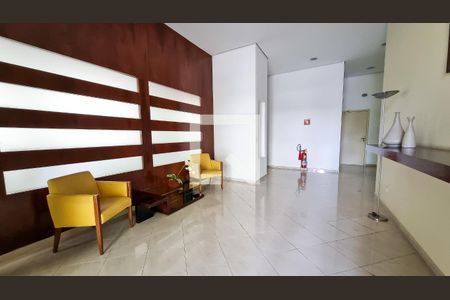 Apartamento à venda com 67m², 2 quartos e 2 vagas Apartamento à venda com 67m², 2 quartos e 2 vagasHall social