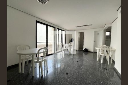 Apartamento para alugar com 49m², 1 quarto e 1 vaga Apartamento para alugar com 49m², 1 quarto e 1 vagaÁrea comum - Salão de festas