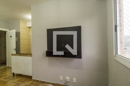 Sala de TV de apartamento para alugar com 2 quartos, 51m² em Centro, Barueri