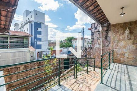 Casa à venda com 3 quartos, 159m² em Nova Suíça, Belo Horizonte
