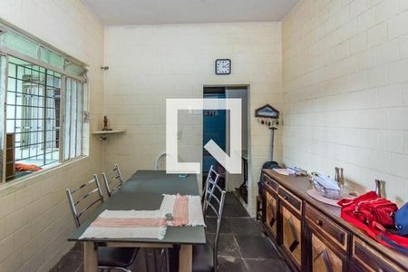 Casa à venda com 159m², 3 quartos e 2 vagas