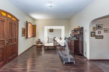 Casa à venda com 159m², 3 quartos e 2 vagas