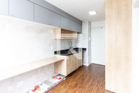 Cozinha e Área de Serviço de apartamento à venda com 1 quarto, 30m² em Água Branca, São Paulo