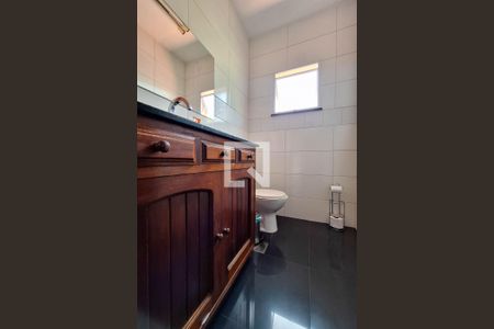 Lavabo de casa de condomínio à venda com 5 quartos, 300m² em Badu, Niterói