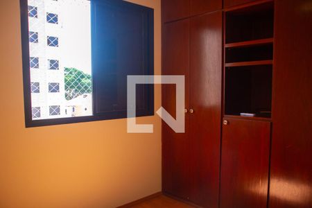 Quarto de apartamento para alugar com 3 quartos, 70m² em Jardim das Vertentes, São Paulo