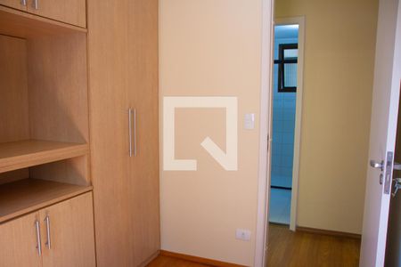 Quarto de apartamento para alugar com 3 quartos, 70m² em Jardim das Vertentes, São Paulo