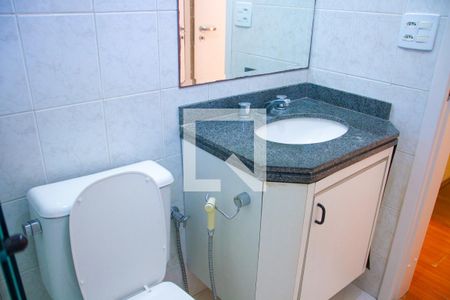 Apartamento para alugar com 70m², 3 quartos e 1 vagaBanheiro 