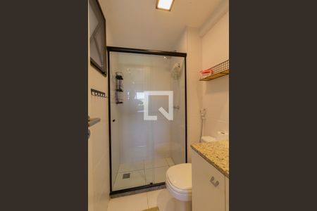 Apartamento à venda com 138m², 3 quartos e 3 vagas Apartamento à venda com 138m², 3 quartos e 3 vagasBanheiro da Suíte 1