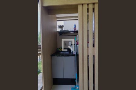 Apartamento à venda com 138m², 3 quartos e 3 vagas Apartamento à venda com 138m², 3 quartos e 3 vagasÁrea de Serviço