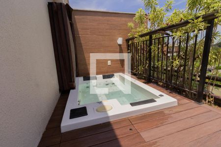 Apartamento à venda com 138m², 3 quartos e 3 vagas Apartamento à venda com 138m², 3 quartos e 3 vagasVaranda gourmet