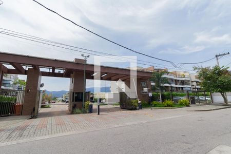 Apartamento à venda com 138m², 3 quartos e 3 vagas Apartamento à venda com 138m², 3 quartos e 3 vagasFachada