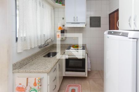 Apartamento para alugar com 76m², 2 quartos e 1 vaga Apartamento para alugar com 76m², 2 quartos e 1 vagaCozinha