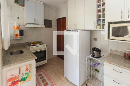 Apartamento para alugar com 76m², 2 quartos e 1 vaga Apartamento para alugar com 76m², 2 quartos e 1 vagaCozinha