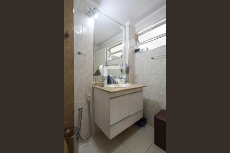 Apartamento à venda com 64m², 2 quartos e 1 vaga Apartamento à venda com 64m², 2 quartos e 1 vagaBanheiro