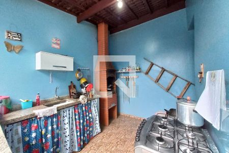 Casa à venda com 240m², 3 quartos e 2 vagasÁrea comum - Churrasqueira