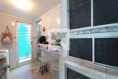 Casa à venda com 240m², 3 quartos e 2 vagasÁrea de Serviço