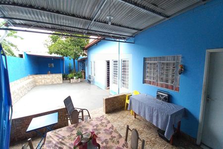 Casa à venda com 240m², 3 quartos e 2 vagasVista da Suíte