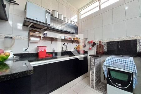 Casa à venda com 240m², 3 quartos e 2 vagasCozinha