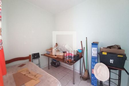 Casa à venda com 240m², 3 quartos e 2 vagasQuarto de Serviço