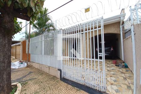 Casa à venda com 240m², 3 quartos e 2 vagasFachada do Prédio