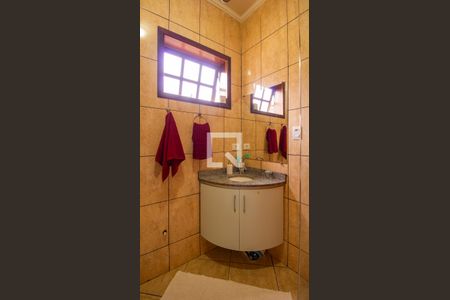 Casa à venda com 175m², 3 quartos e 2 vagasBanheiro da Suíte 2