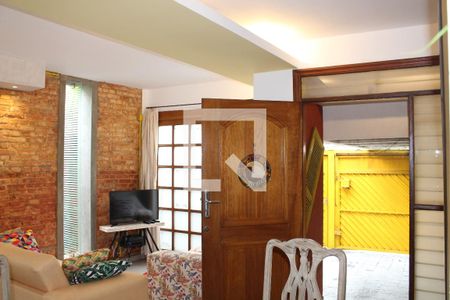 Sala de casa à venda com 3 quartos, 180m² em Vila Anglo Brasileira, São Paulo