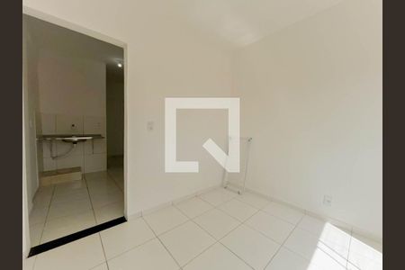 Quarto de kitnet/studio para alugar com 1 quarto, 20m² em Taguatinga Norte, Brasília
